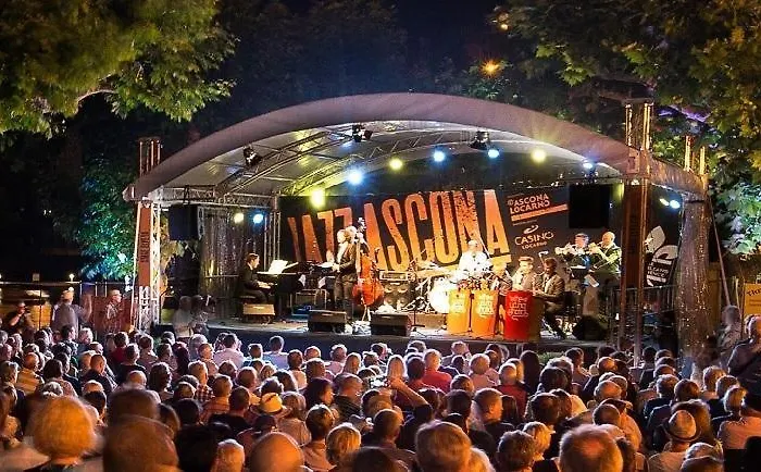 San Materno By Fewotessin 아스꼬나